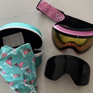 Goodr Ski Goggles with Pink Strap and Accessories